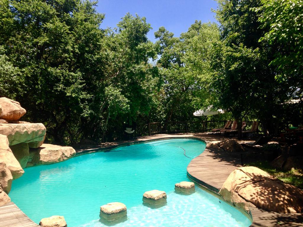 Iris Retreat & Island Day Spa Hartbeespoort Kültér fotó