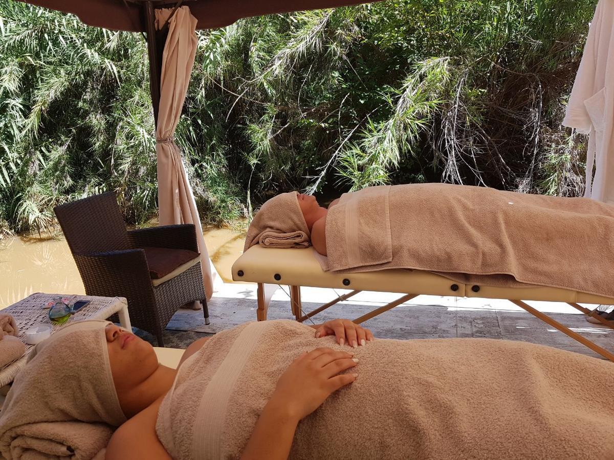 Iris Retreat & Island Day Spa Hartbeespoort Kültér fotó